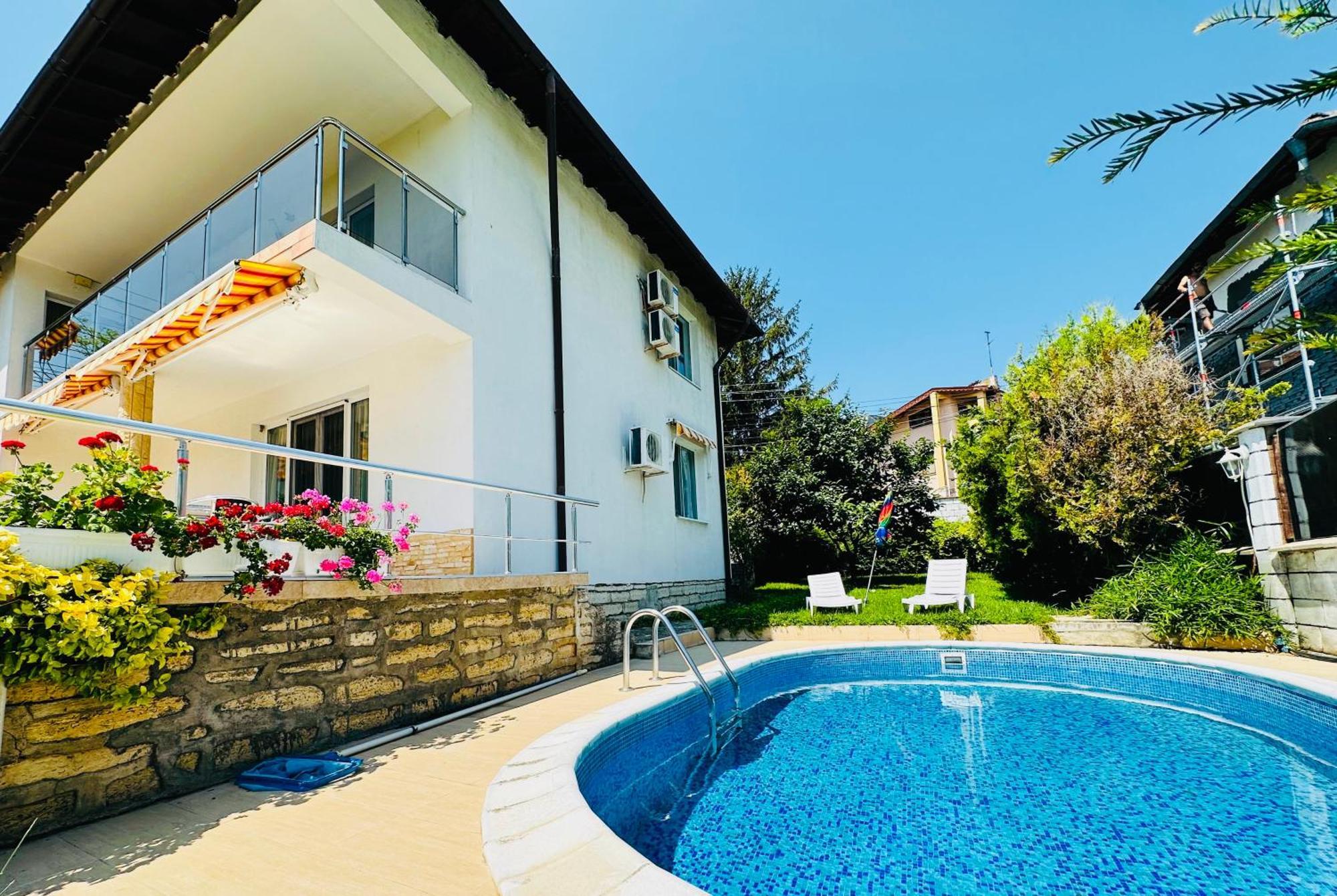 Villa Holiday Balchik Exterior photo